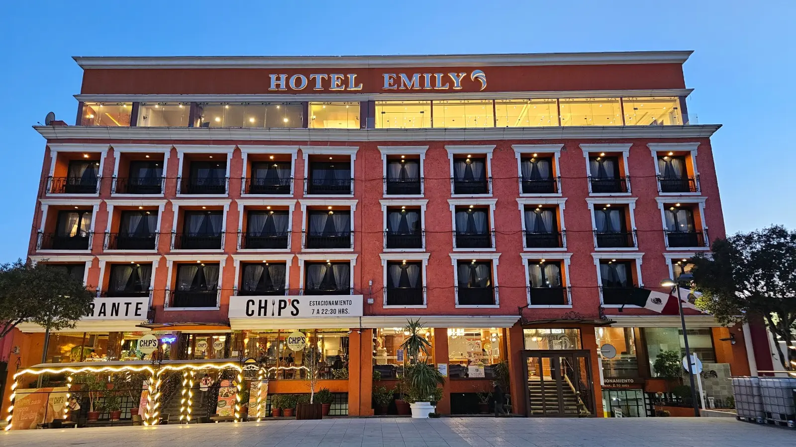 Fachada del Hotel